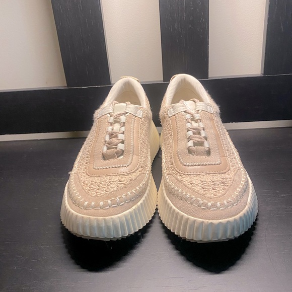 Dolce vita Sneakers Sandstone Knit Size 7.5 Women’s No Box Worn A Couple Times - Picture 1 of 5